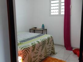 Un T2 climatisé, une nuit, hotel v destinaci Kourou