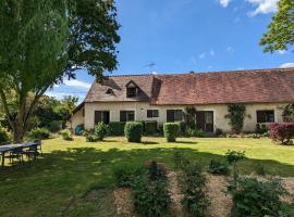 酒店照片: Gîte Neuvy-Saint-Sépulchre, 4 pièces, 6 personnes - FR-1-591-420