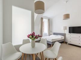 Hotel Photo: Free Parking &City Center & Kingsize bed