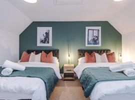 Hotel fotoğraf: Beautiful Stoke Home Sleeps 10 by PureStay Short Lets