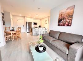 Hotel Photo: Warm and welcoming Spacious 2bedroom condo