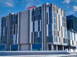 A picture of the hotel: IntercityHotel Bawshar Muscat