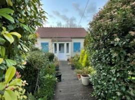 Hotel Photo: Crouy Maison Pittoresque