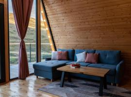 Hotel Photo: Focus Point Drakhtik - Rose Cabin