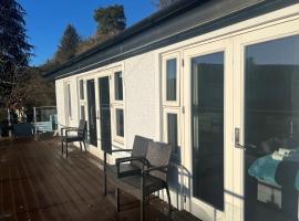 Glenisle Cottage, hotel v destinaci Lamlash