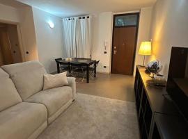 Hotel kuvat: modern apartment Legnano