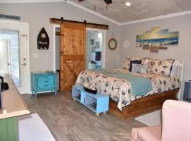 The Beach House at Si Como No Inn