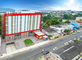 होटल की एक तस्वीर: Radisson Hotel Guayaquil