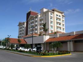 होटल की एक तस्वीर: Radisson Colon 2,000 Hotel & Casino
