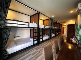 Fotos de Hotel: Hostel by Monsoon Riverside