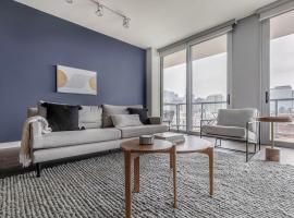 Photo de l’hôtel: River West 2br w gym firepits nr L stop CHI-1025