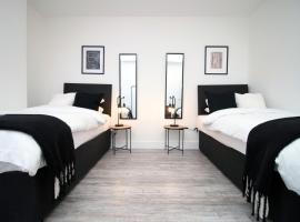 Zdjęcie hotelu: Kingsbridge Point 4 2 BR with Free Parking