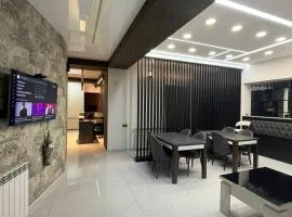 6-bedroom 240 sq m apartment in the city center "vere tower"
