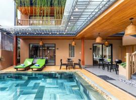 The Linh Seaside Villa Hoi An, hotel en Hoi An