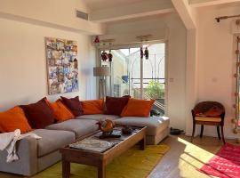 Hotel foto: Colourful loft in Marseille