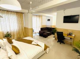 מלון צילום: Hotel Relax In - Noida Sector 18