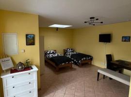 صور الفندق: 30qm Wohnung in Hainburg