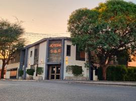 Gambaran Hotel: HOSTAL SyR Calama