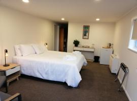 Foto di Hotel: Reeves Retreat-Handy in Tasman