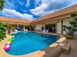 Siam Court Hotel and Resort