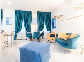 Foto di Hotel: Monte Napoleone Split-level Terrace Apartment - Top Collection