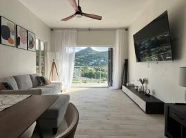 Hotel fotografie: Modern condo close to Rodney Bay and Airport