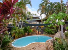 รูปภาพของโรงแรม: Cairns City Backpackers Hostel