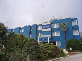 Hotel fotografie: Kyriad Toulon Est Hyeres La Garde