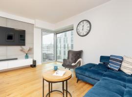 Foto di Hotel: Gdynia Port Marine Apartment with Sea View by Renters