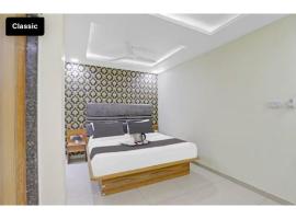 Hotel Photo: Hotel Hill View, Vadodara, Gujarat