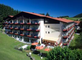 Interest Vitalhotel - Partnerbetrieb von Oberstaufen PLUS, hôtel à Oberstaufen
