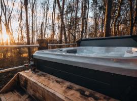 Sherwood Castle by Liv Retreats, ξενοδοχείο στο Νότιγχαμ