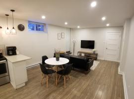 Hotel Foto: Modern and spacious 2 bedroom in Montreal