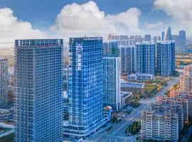 Atour Hotel Kunming South High Speed ​​Railway Station University Town