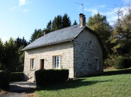 صور الفندق: Gîte de France à Montaignac sur Doustre 2 épis - Gîte de France 6 person 584