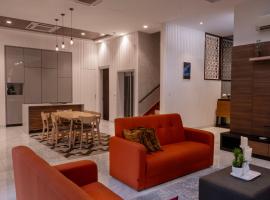 Ξενοδοχείο φωτογραφία: Mawar Villa By Malvacae Homestay Shah Alam