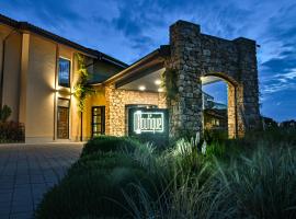 Hotel Boutique by BlackSeaRama, a Small Luxury Hotels of the World member、バルチクのホテル