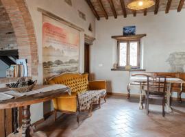 A picture of the hotel: Reggioli- Appartamento Falegname