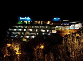 Gambaran Hotel: Roc De Caldes & Spa
