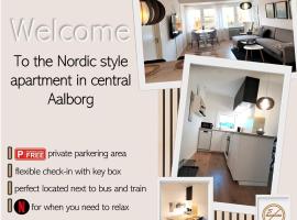 รูปภาพของโรงแรม: Nordic style apartment in central Aalborg