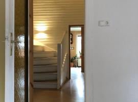 Hotel Photo: Wohnung in Wald- und Seenähe