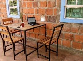 Kimashuku permaculture garden, khách sạn ở Weru Weru