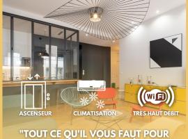 Foto di Hotel: L'Atelier,T3, PARKING,Opéra, Climatisé Terreaux, Pentes Croix-Rousse, CHECK-IN AUTONOME