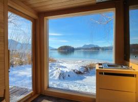 Naturel Chalet am Faaker See, hotel v destinaci Faak am See