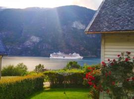 Winjum Hostel Stegastein, Hotel in Aurland