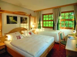 Hotel Alpenhof - ruhige Wohlfühloase zwischen München, dem Fünf-Seenland und den Bergen, in S-Bahnnähe