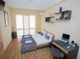 A picture of the hotel: Trendy Studios with FREE PARKING in Veliko Turnovo