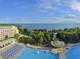 Sol Nessebar Palace All Inclusive, отель в Несебре