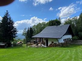 Hotel Photo: Natur’Lovers - Chalet d’exception - Jacuzzi et hammam en pleine nature