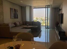 होटल की एक तस्वीर: Luxury 2-bedroom Apartment Abdoun tower